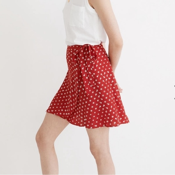 Madewell Wrap Mini Skirt in Red Bandana Flower - Picture 3 of 4